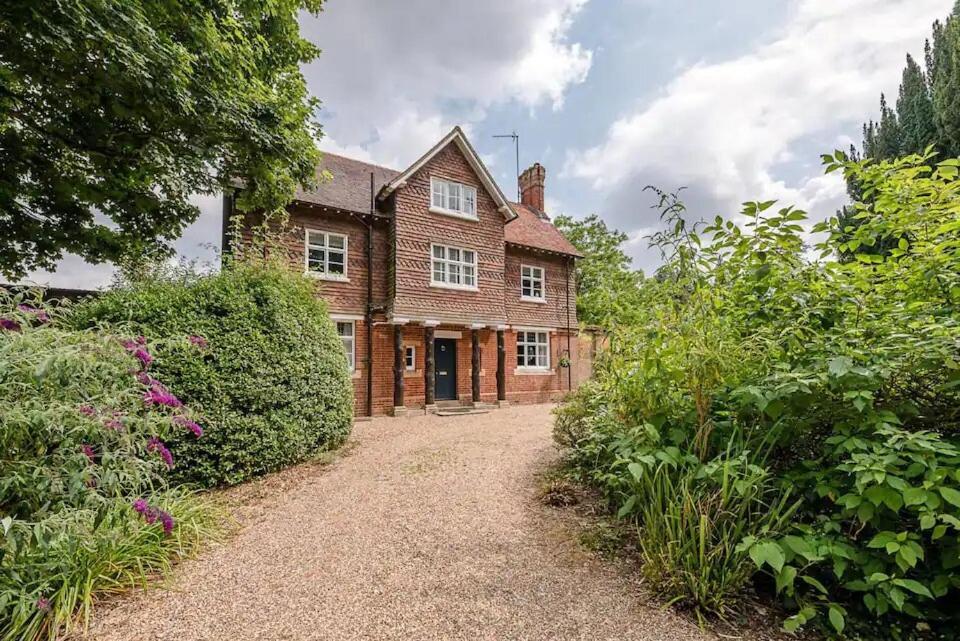 Gardener'S Cottage In Nowton Park, Bury St Edmunds - Pass The Keys Bury St. Edmunds エクステリア 写真